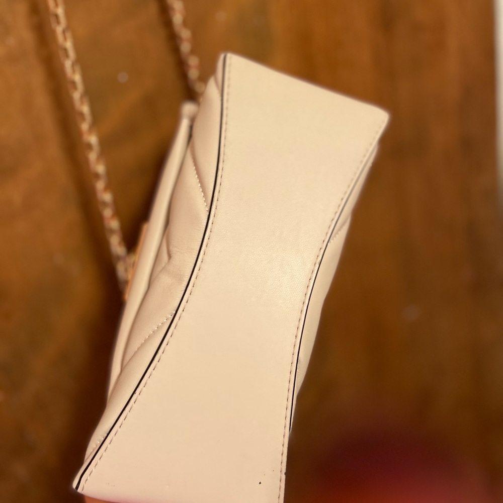 Michael Kors Blush Quilted bag - Picture 6 of 7